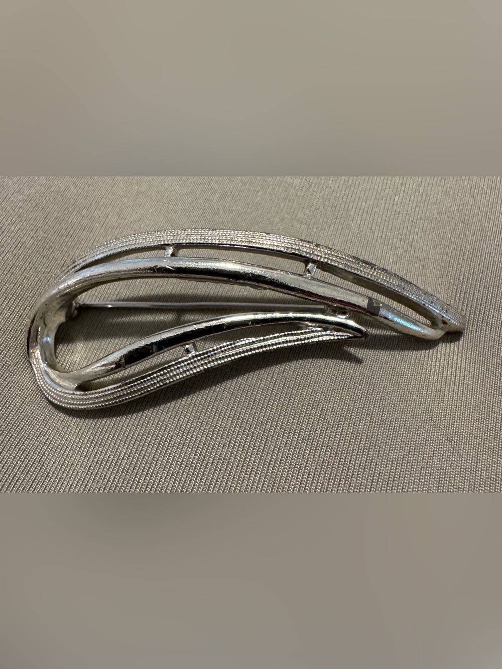 Sarah Coventry brooch